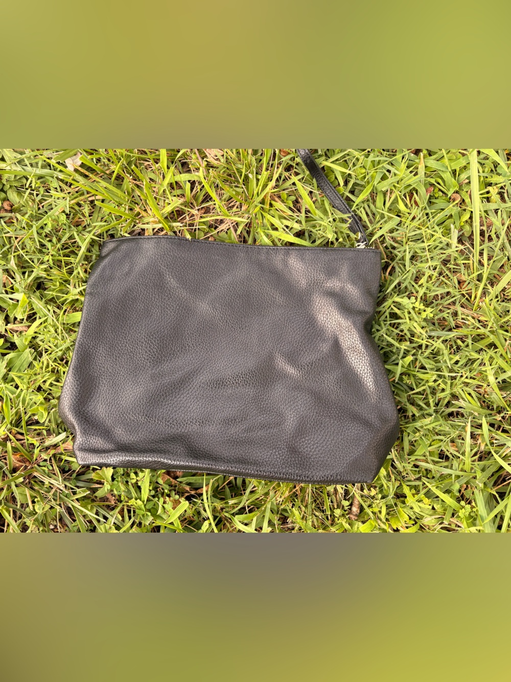 Steve Madden Black Leather Crossbody Bag - Sleek Everyday Carry